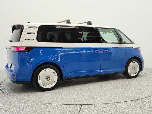 2025 Volkswagen ID. Buzz 1st Edition with 4MOTION