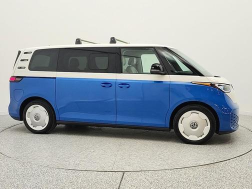 2025 Volkswagen ID. Buzz 1st Edition with 4MOTION