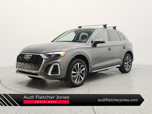 Daytona Gray Pearl Effect 2023 Audi Q5 45 S line Premium Plus