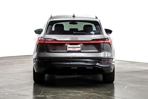 2024 Audi Q8 e-tron Premium Plus