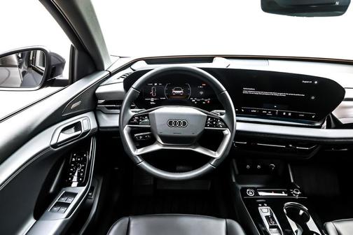 2025 Audi Q6 e-tron Premium Plus quattro