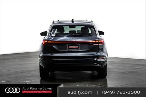2025 Audi Q6 e-tron Premium