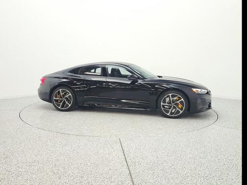 Mythos Black Metallic 2023 Audi RS e-tron GT quattro
