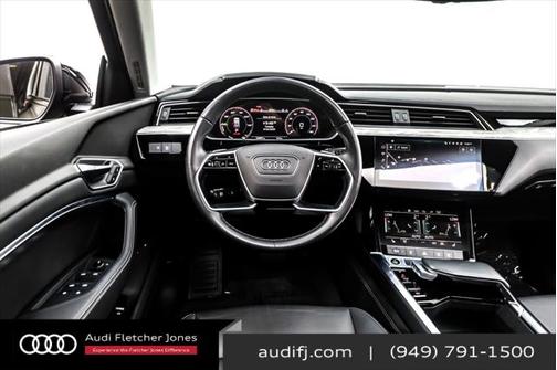 2022 Audi e-tron Premium