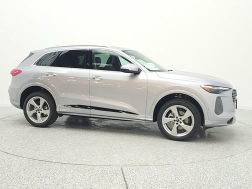 Florett Silver Metallic 2026 Audi Q5 Premium Plus TFSI quattro S tronic