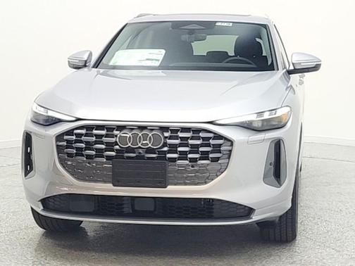 Florett Silver Metallic 2026 Audi Q5 Premium Plus TFSI quattro S tronic