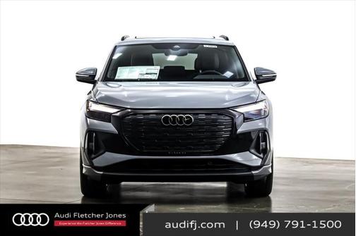 2025 Audi Q4 e-tron Premium 55 quattro