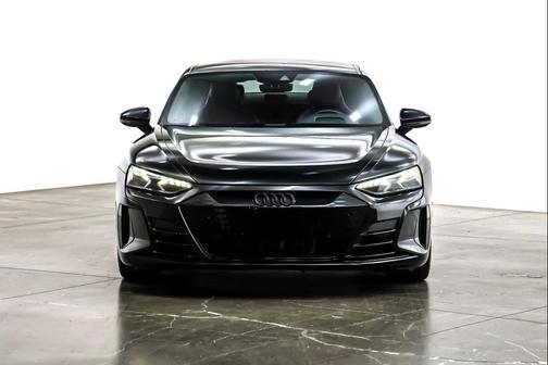 2023 Audi RS e-tron GT quattro