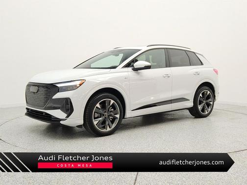 Glacier White Metallic 2023 Audi Q4 e-tron Premium Plus 50 quattro
