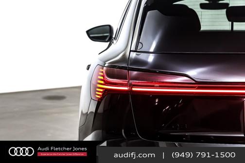 2024 Audi Q8 e-tron Premium Plus