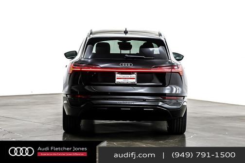 2024 Audi Q8 e-tron Premium Plus