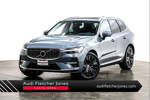 2022 Volvo XC60 Recharge Plug-In Hybrid T8 Inscription