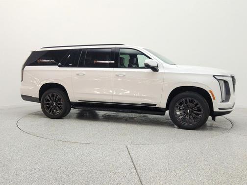 Crystal White Tricoat 2025 Cadillac Escalade ESV Sport