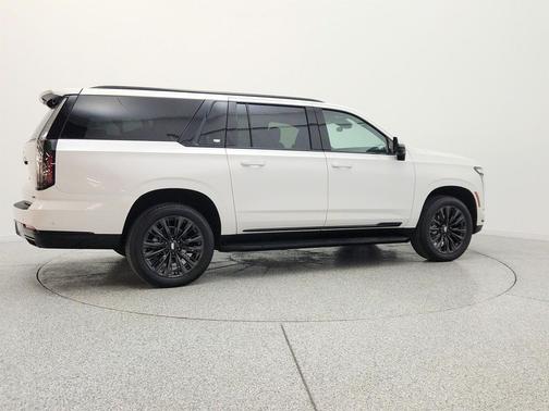 Crystal White Tricoat 2025 Cadillac Escalade ESV Sport