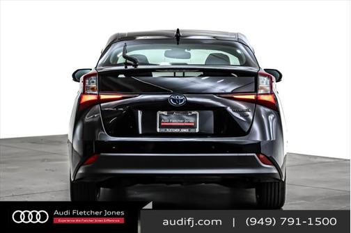 2022 Toyota Prius L