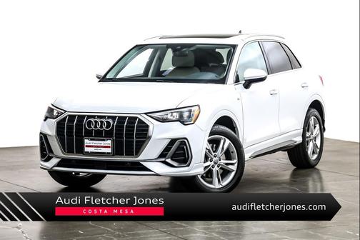 2020 Audi Q3 45 S line Premium