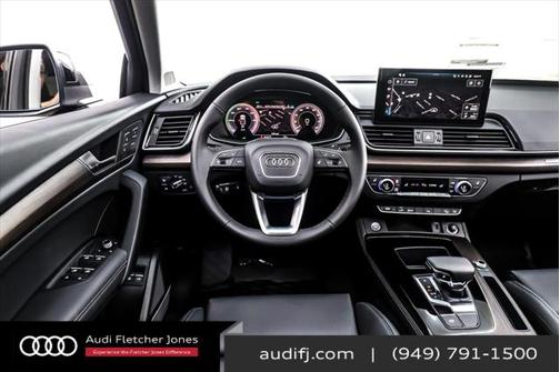 2025 Audi Q5 55 S line Premium Plus