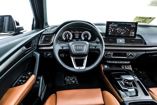 2025 Audi Q5 55 S line Premium Plus