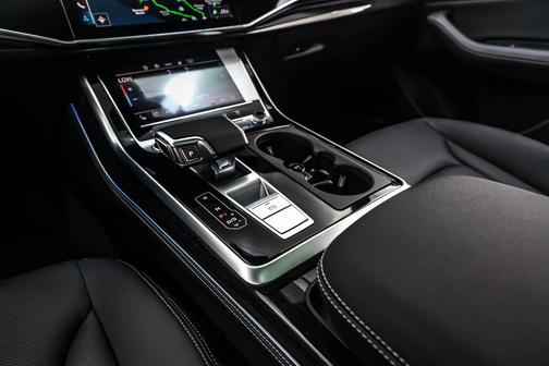 2026 Audi Q8 55 Premium Plus