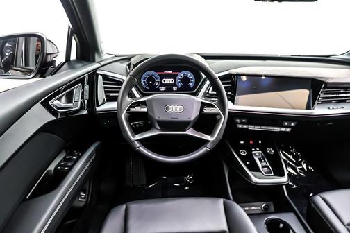 2025 Audi Q4 e-tron Premium 45 quattro