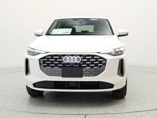 Arkona White 2026 Audi Q5 Premium Plus TFSI quattro S tronic