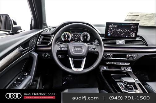 2025 Audi Q5 55 S line Premium Plus