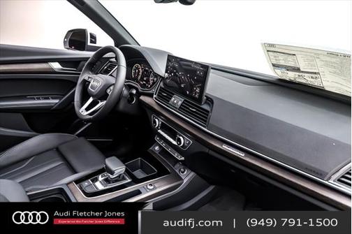 2025 Audi Q5 55 S line Premium Plus
