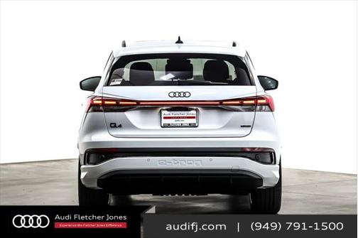 2025 Audi Q4 e-tron Premium Plus 55 quattro