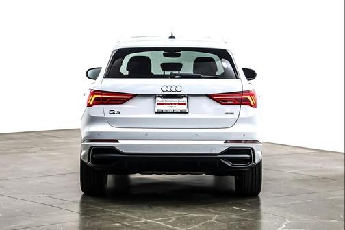 2023 Audi Q3 45 S line Premium Plus