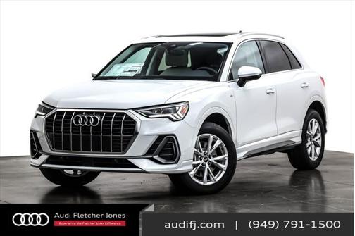 2025 Audi Q3 Premium 45 TFSI S line quattro Tiptronic