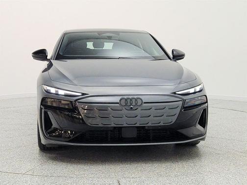 Daytona Gray Pearl Effect 2025 Audi S6 e-tron Premium Plus
