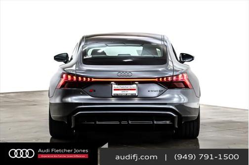 2025 Audi S e-tron GT Premium Plus