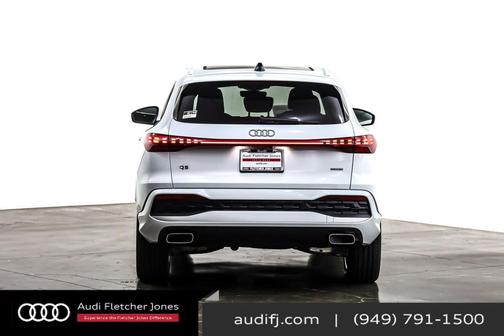 2025 Audi Q5 Premium Plus