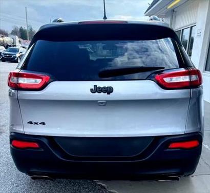 2018 Jeep Cherokee Latitude
