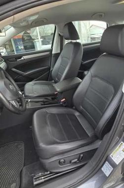 2014 Volkswagen Passat 1.8T S