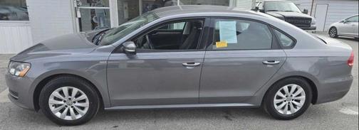 2014 Volkswagen Passat 1.8T S