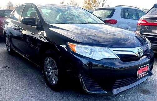 2014 Toyota Camry LE