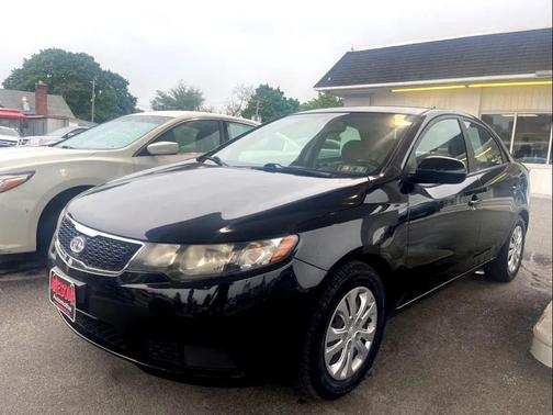 Black 2013 Kia Forte EX