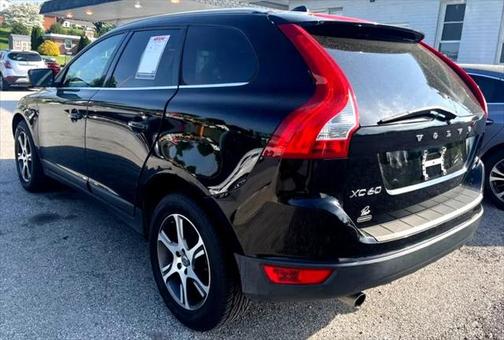 2013 Volvo XC60 T6 R-Design Premier Plus