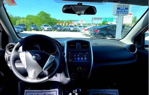 2019 Nissan Versa 1.6 SV