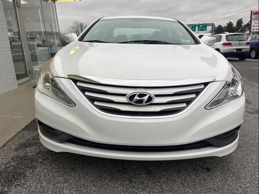 2014 Hyundai SONATA GLS