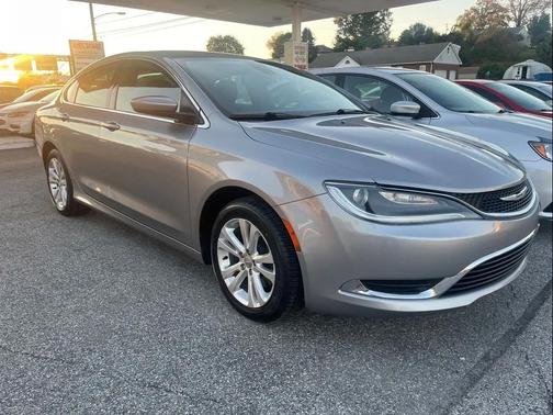 2016 Chrysler 200 Limited