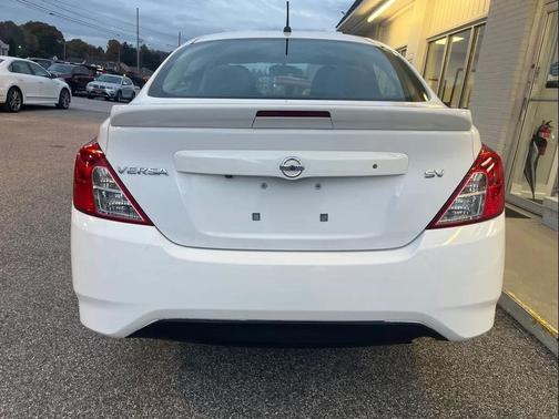 2019 Nissan Versa 1.6 SV