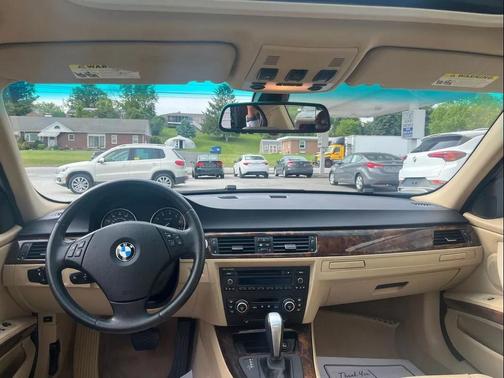 Deep Green Metallic 2008 BMW 328