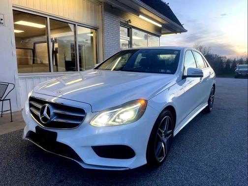 White 2016 Mercedes-Benz E-Class 4MATIC