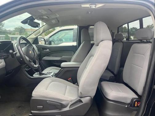 2017 Chevrolet Colorado LT