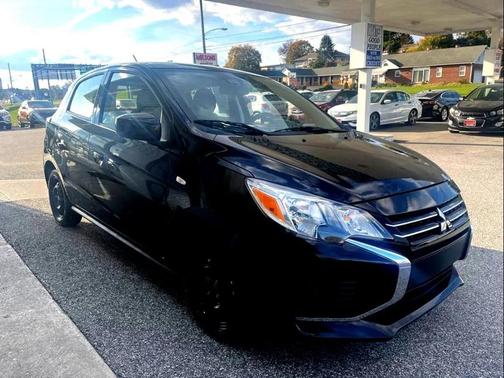 2023 Mitsubishi Mirage ES