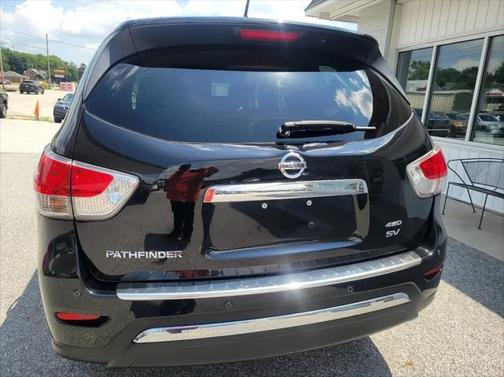 2015 Nissan Pathfinder SV