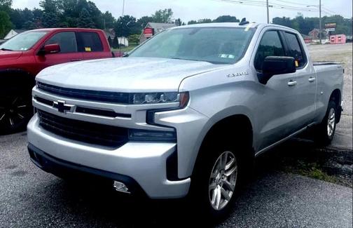 Silver Ice Metallic 2019 Chevrolet Silverado 1500 RST