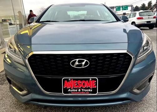 2016 Hyundai SONATA Hybrid SE